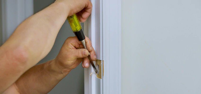 On Demand Locksmith For Key Replacement in North Miami