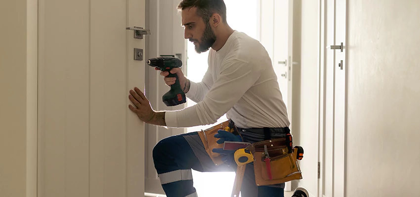 Mailbox Lock Installation Expert in North Miami, Florida