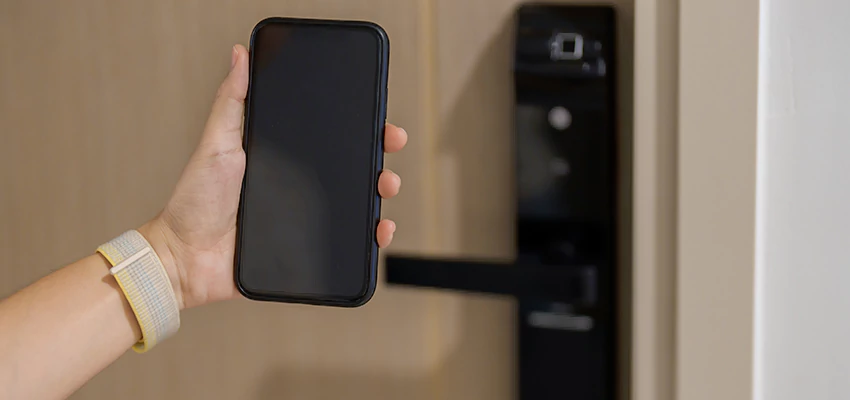 Keypad Wifi Locks Repair And Installation in North Miami, FL